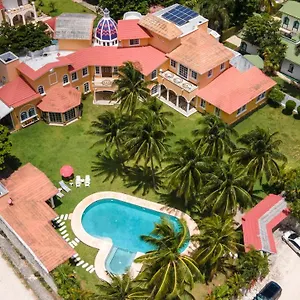 doctors-house.quintano-roohotels.com/
